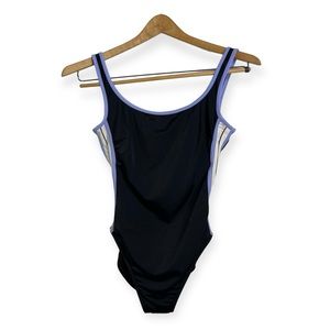 Miraclesuit Slimming Side Stripe Scoop Neck One Piece Swimsuit Black Size 12